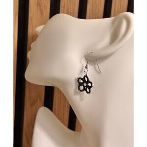 Brand New Black Flower Earrings, Handmade Tatted Lace Dangle Drop Earrings